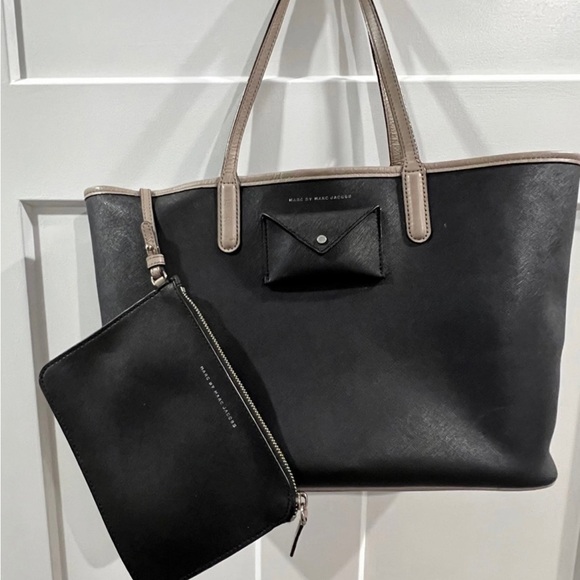 Marc by Marc Jacobs Leather tote - Picture 16 of 16